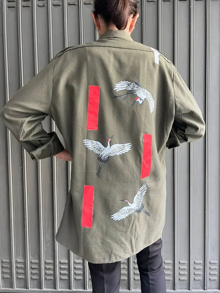 B2BSR BACK DETAIL.webp