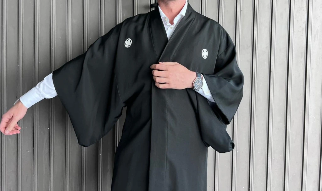 COR6A2KVV FRONT RIGHT SIDE.webp