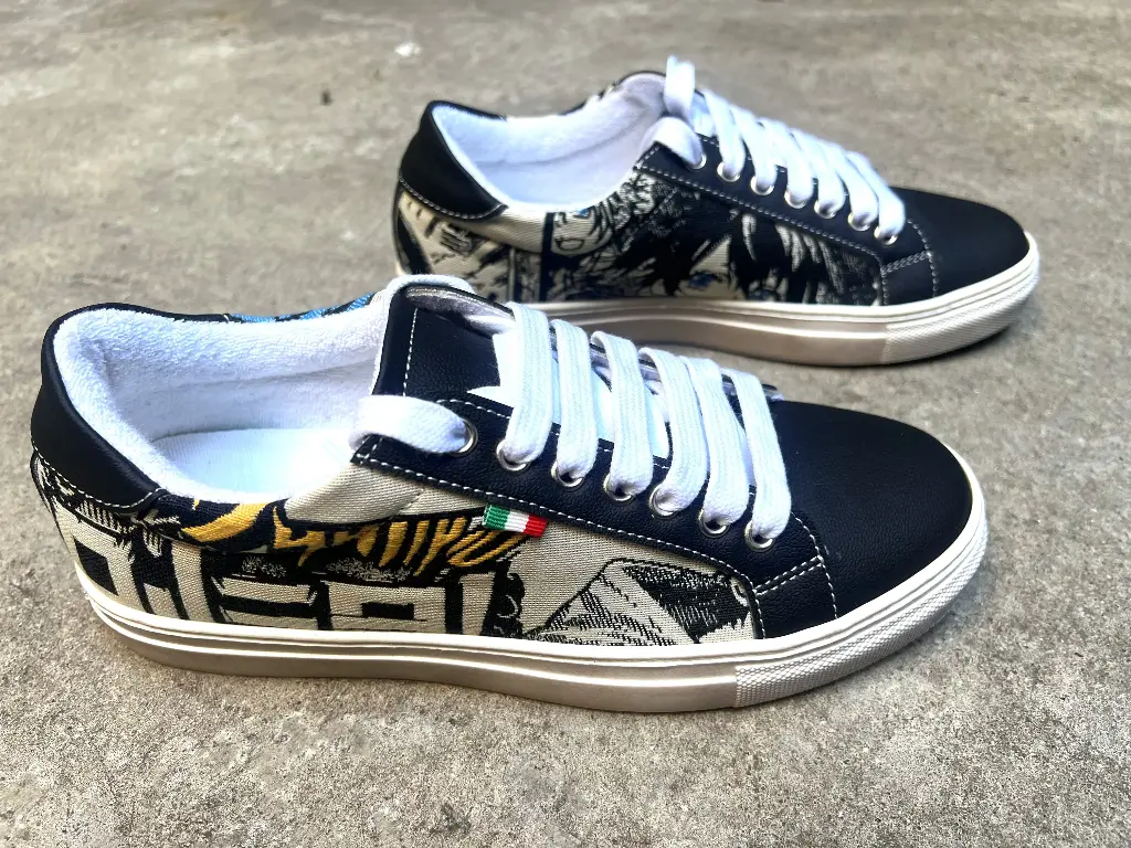 Manga Sneaker Black Ecru