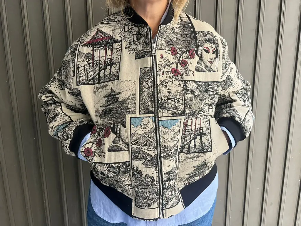 [57BHFH_S] Bomber Holly Fuji Hazelnut (S (Small))