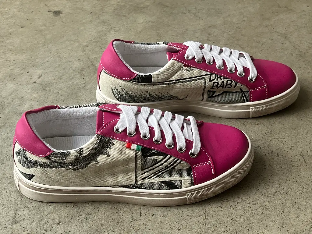 [2WFE37] WoW Sneaker Fucsia Ecru