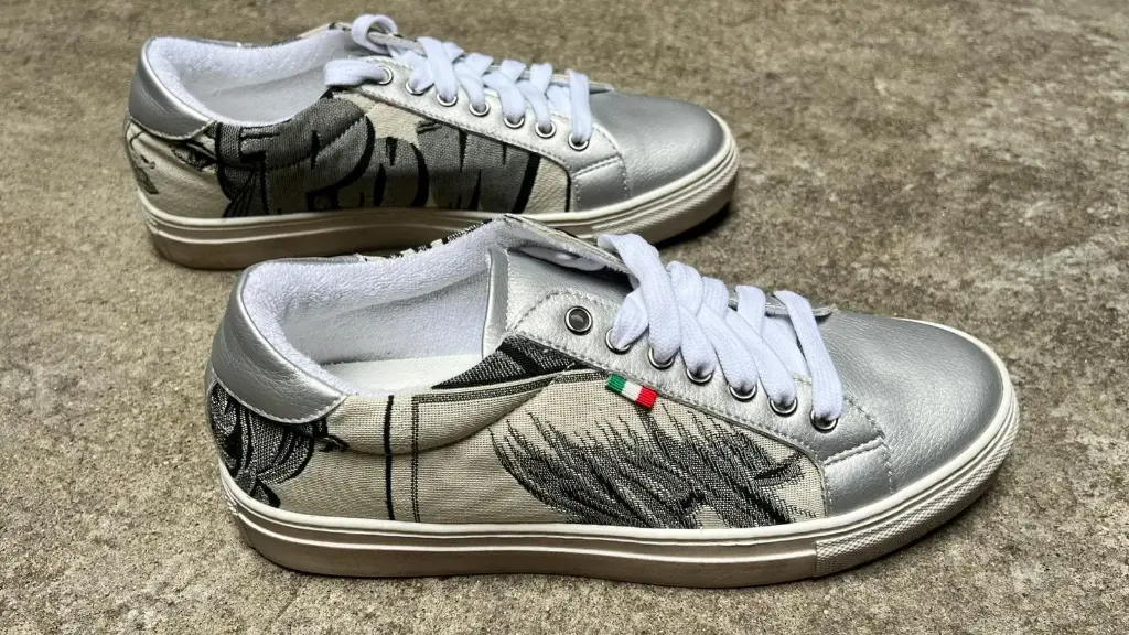 Wow Sneakers Silver Ecru