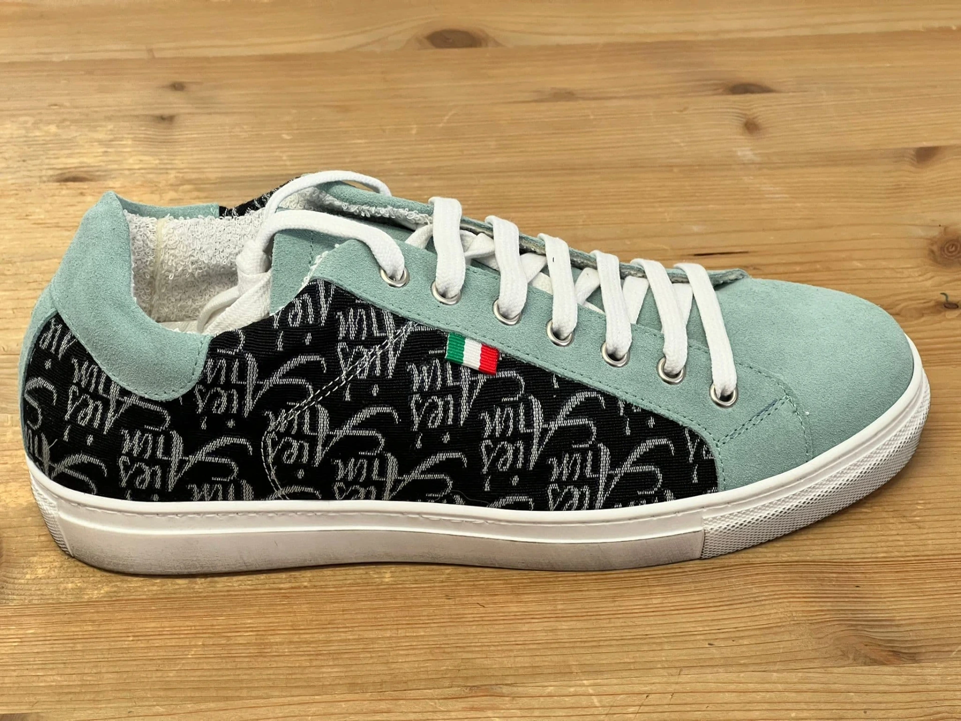 [13LGOSN6_36] Sneaker Logo 13LGOSN6 (36)