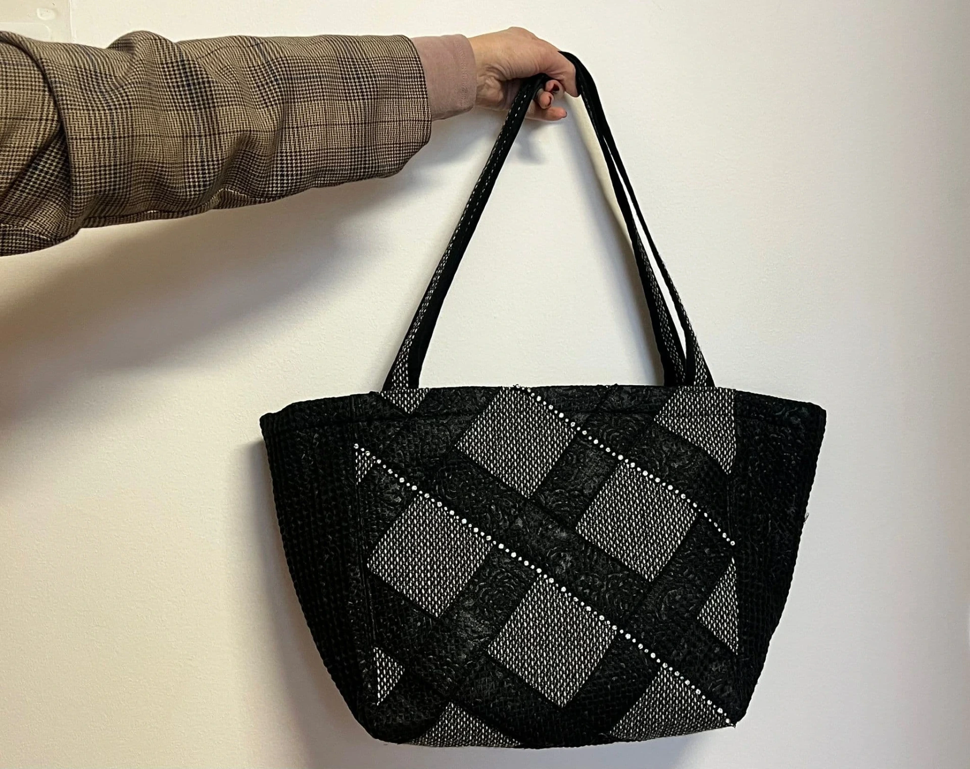 [24BRSYBP1] Bah Rosy Patch 24BRSYBP1