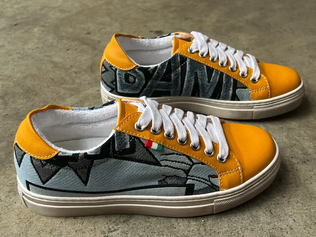 WoW Sneaker Curry Jeans