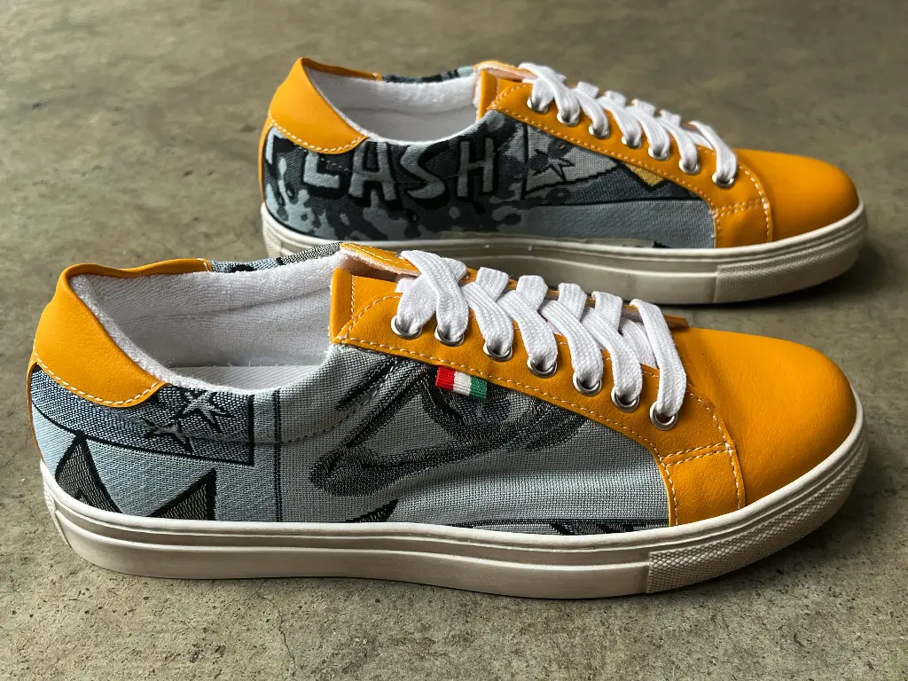 [28WCJ39] WoW Sneaker Curry Jeans