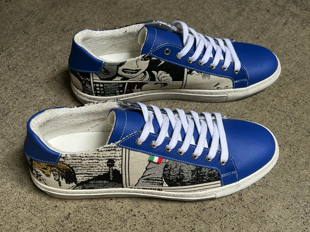 [3CNE45] Comics Sneaker Navy Ecru