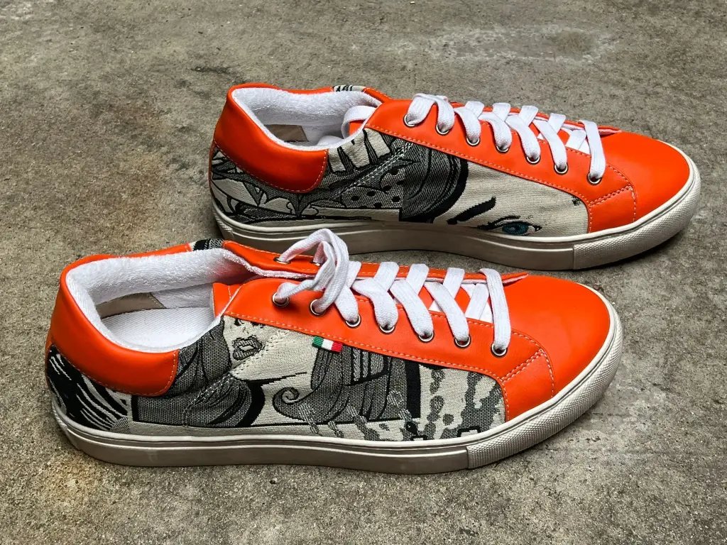 [22WOE44] Wow Sneaker Orange Ecru