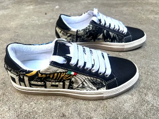 [43MBE38] Manga Sneaker Black Ecru
