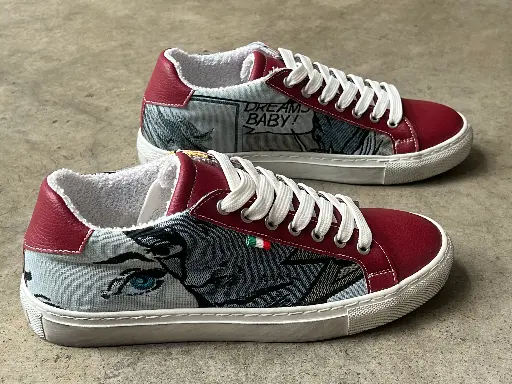 [20WPJ40] WoW Sneaker Prune Jeans