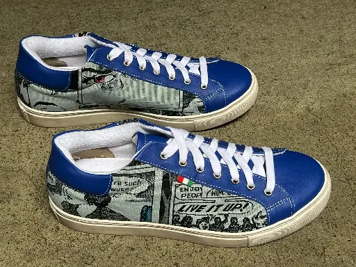 [11CNJ42] Comics Sneaker Navy Jeans